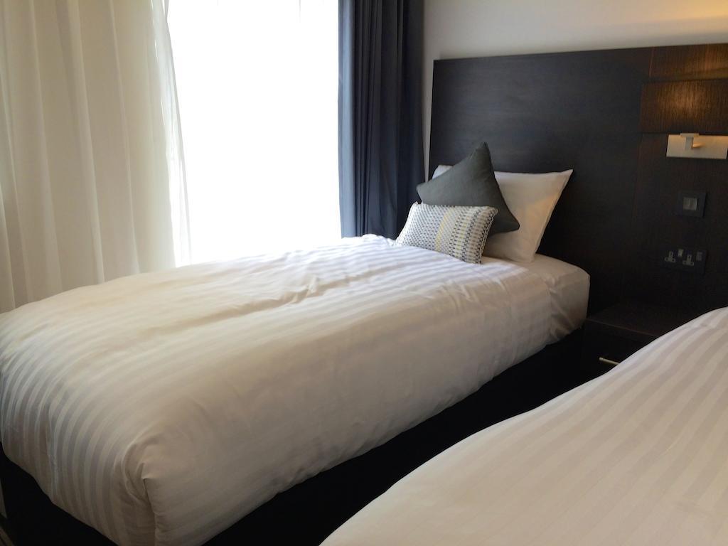 Отель The W14 Kensington Лондон Экстерьер фото