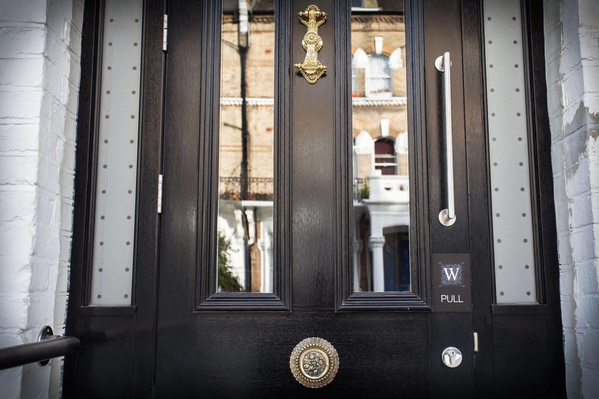 Отель The W14 Kensington Лондон Экстерьер фото